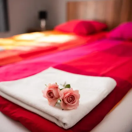 Belvaros Apartmanhaz * Šoproň