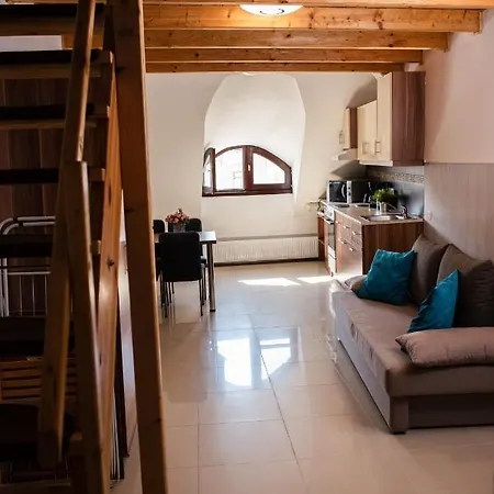 Apartament Belvaros Apartmanhaz
