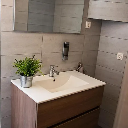 아파트 Belvaros Apartmanhaz