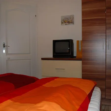 Belvaros Apartmanhaz *