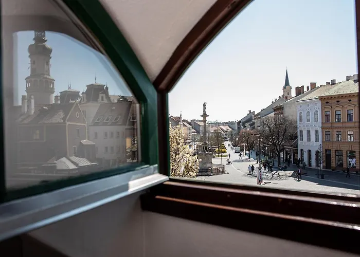 Belvaros Apartmanhaz Lägenhet